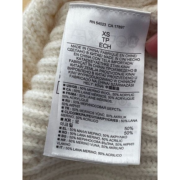 EUC Banana Republic XS Italian Yarn Cream Merino Wool & Acrylic Turtleneck Sweat - Picture 3 of 4